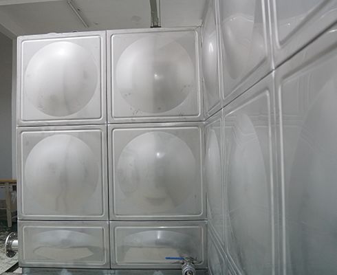 如何防止不銹鋼水箱內(nèi)部水質(zhì)被污染呢？