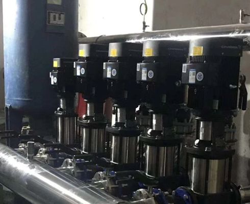 變頻恒壓供水設(shè)備如何解決學(xué)校二次供水問題？